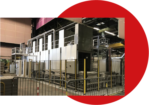 Lavadora lineal de piezas para aeronaves