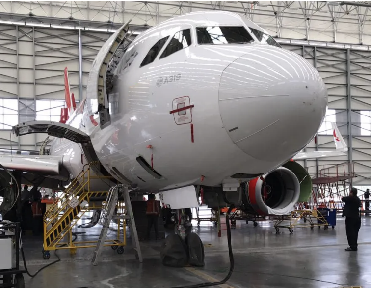 High precision cleaning and degreasing for the aerospace industry